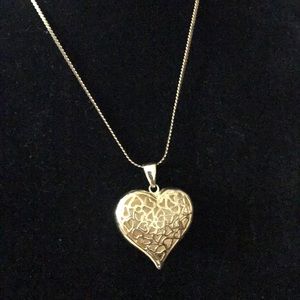 Gold Heart shape necklace